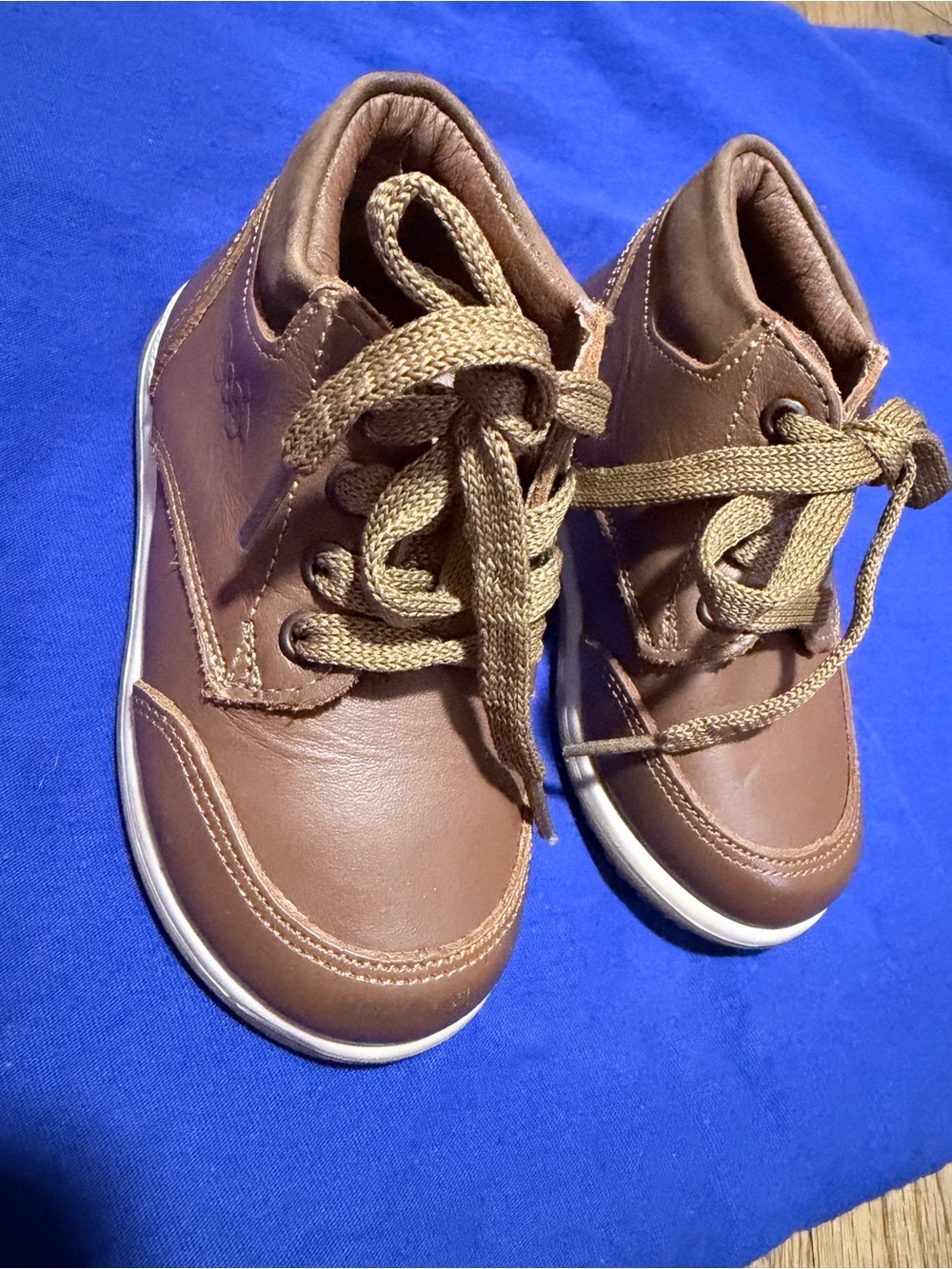 Kids Casual Brown Lace-Up Sneakers